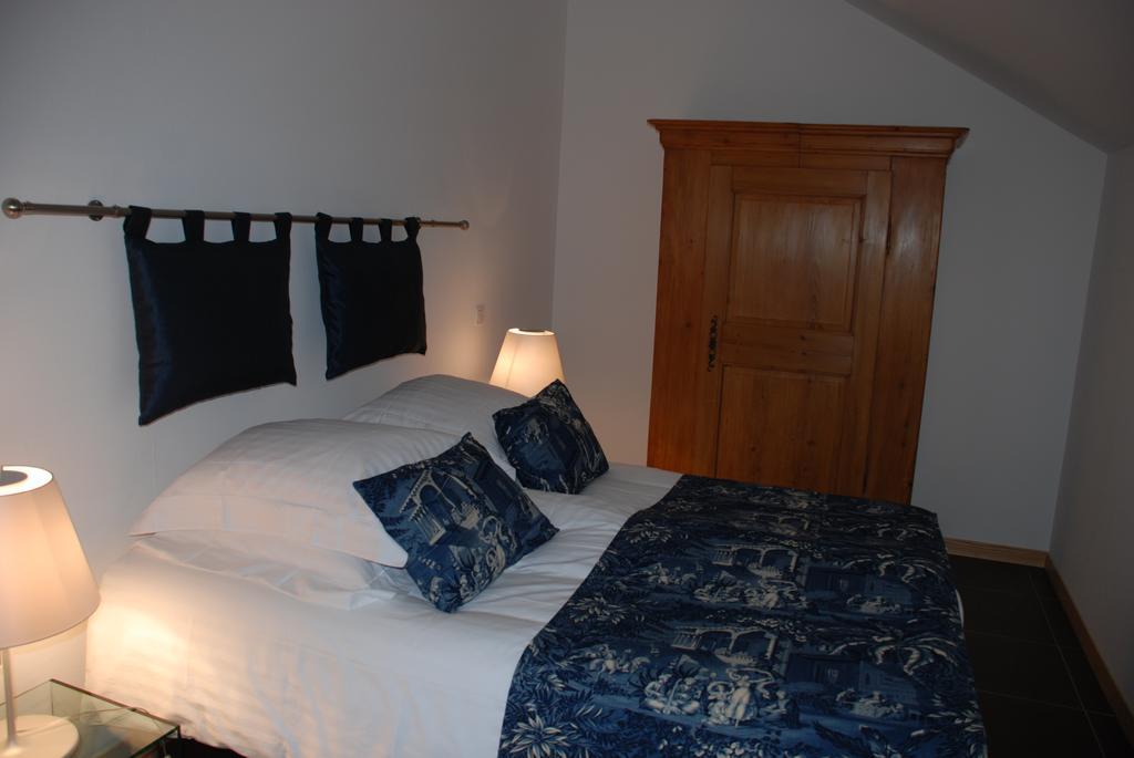 Villa Les Bleuets Scharrachbergheim-Irmstett Zimmer foto